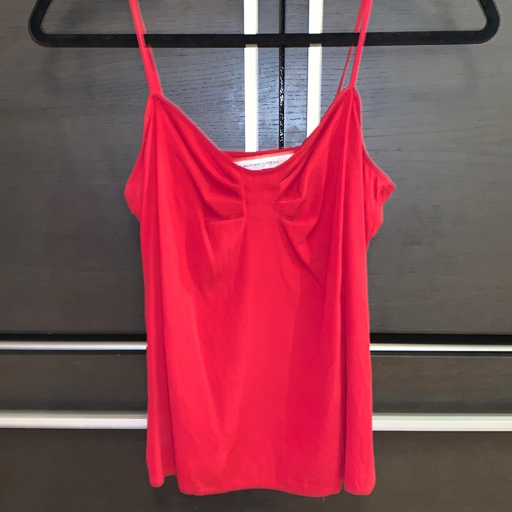 Diane von Furstenberg silk ref tank top